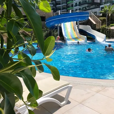 Konak Seaside Apartment *
